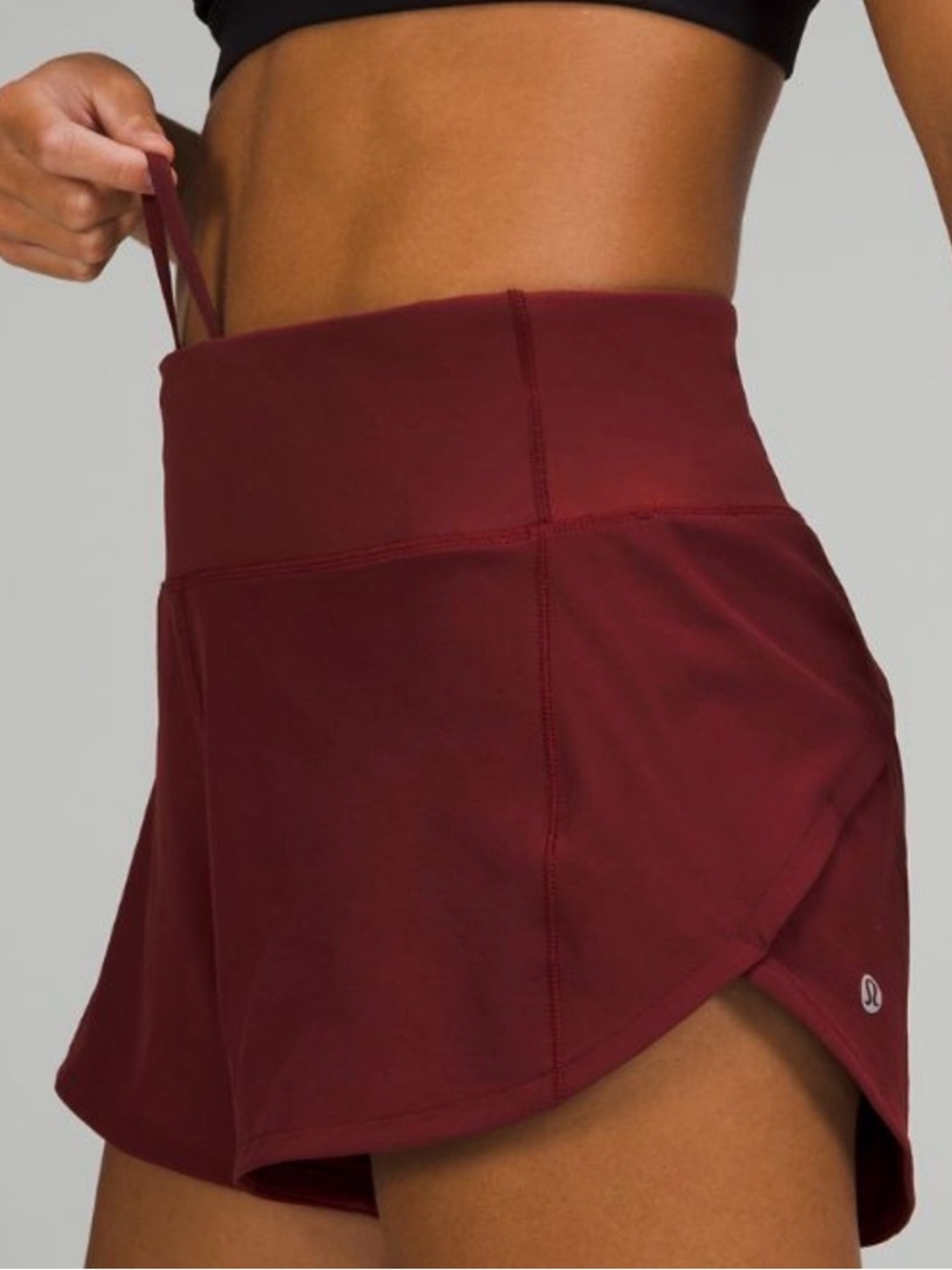 lululemon athletica Maroon High-Rise Athletic Shorts with Back Zip speed up - Picture 2 of 6